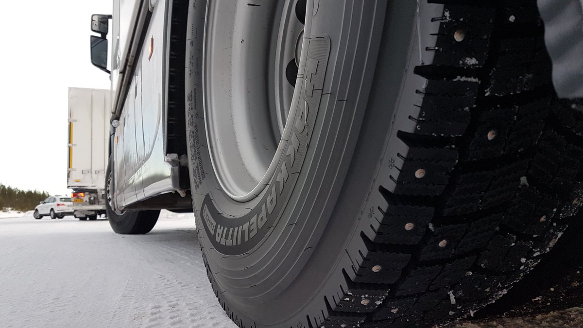 treadreader's tweet photo. Thanks to all @NokianTyresCom. Great to be with you for the Hakkapeliitta 9 release and to winter test our #TreadReader 3D #tyre scanner. https://t.co/7OJNij3ho4