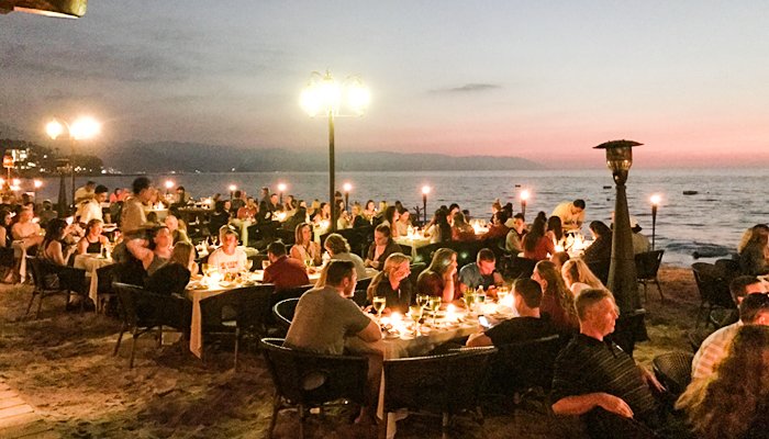 Team dinner, All-Tournament awards a satisfying finish for PV College Challenge. READ 👉 bit.ly/2l3LZ6Z 🌴☀️🌊