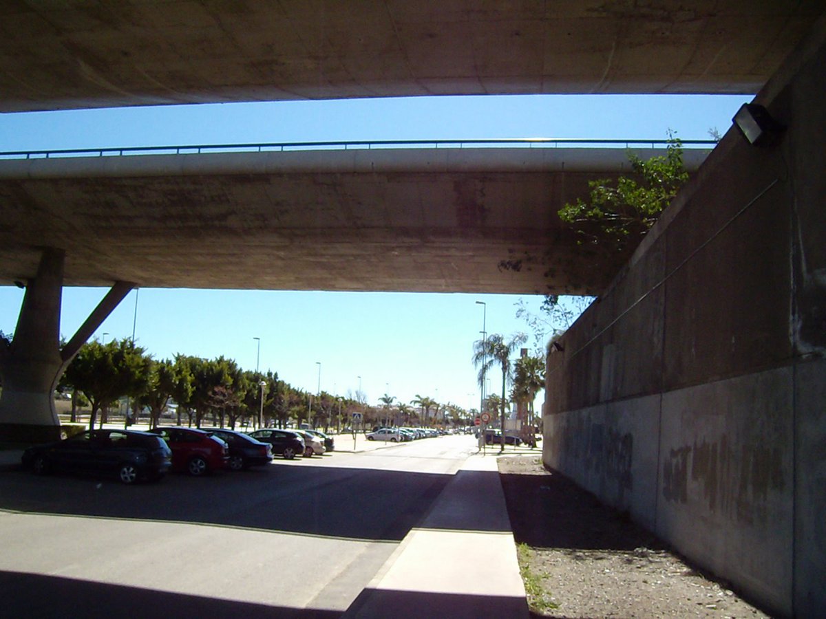 al_loro's tweet photo. @norridsteven @gaypunhetao @polvetes @nugome @bcncruising @manuelero1 @crytol @Srpacotomas -->https://t.co/jMFvm3yGtT 🚛  🚚   #chatcamioneros https://t.co/3tRPKOwEVI