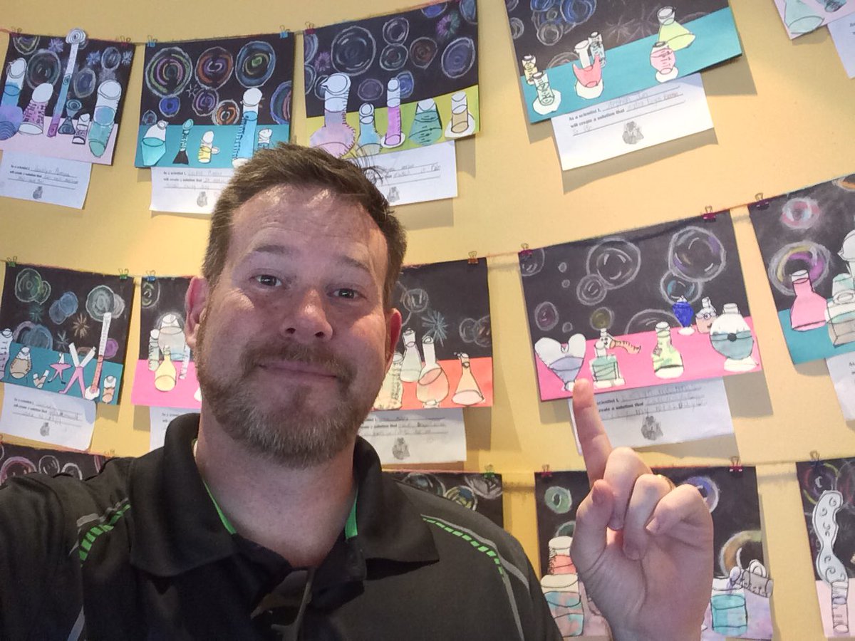 BlinnjaTheNinja's tweet photo. George Marks Elem represents Art and Scientific thinking. These are AWESOME! Welcome to Moe's! #vcscience @rjlucas28 @Jroseboom21 https://t.co/PtaZpEo1fO