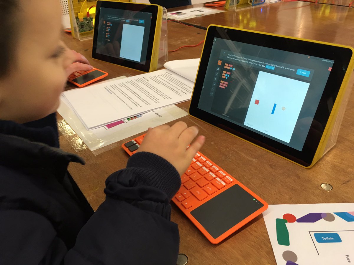 daniellenewnham's tweet photo. The wonder of programming @TeamKano at @ImaginationLdn at @TheWorkshopLDN yesterday cc @cape #ioi #labliverecode https://t.co/XzpOFMtSiw