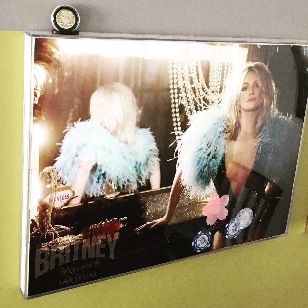 FindTheTrump's tweet photo. Happy Sunday Patriots! #FINDTHETRUMP #trump #music #britneyspears #pieceofme #art #fanart #donttreadonme https://t.co/W9beUvGKaf