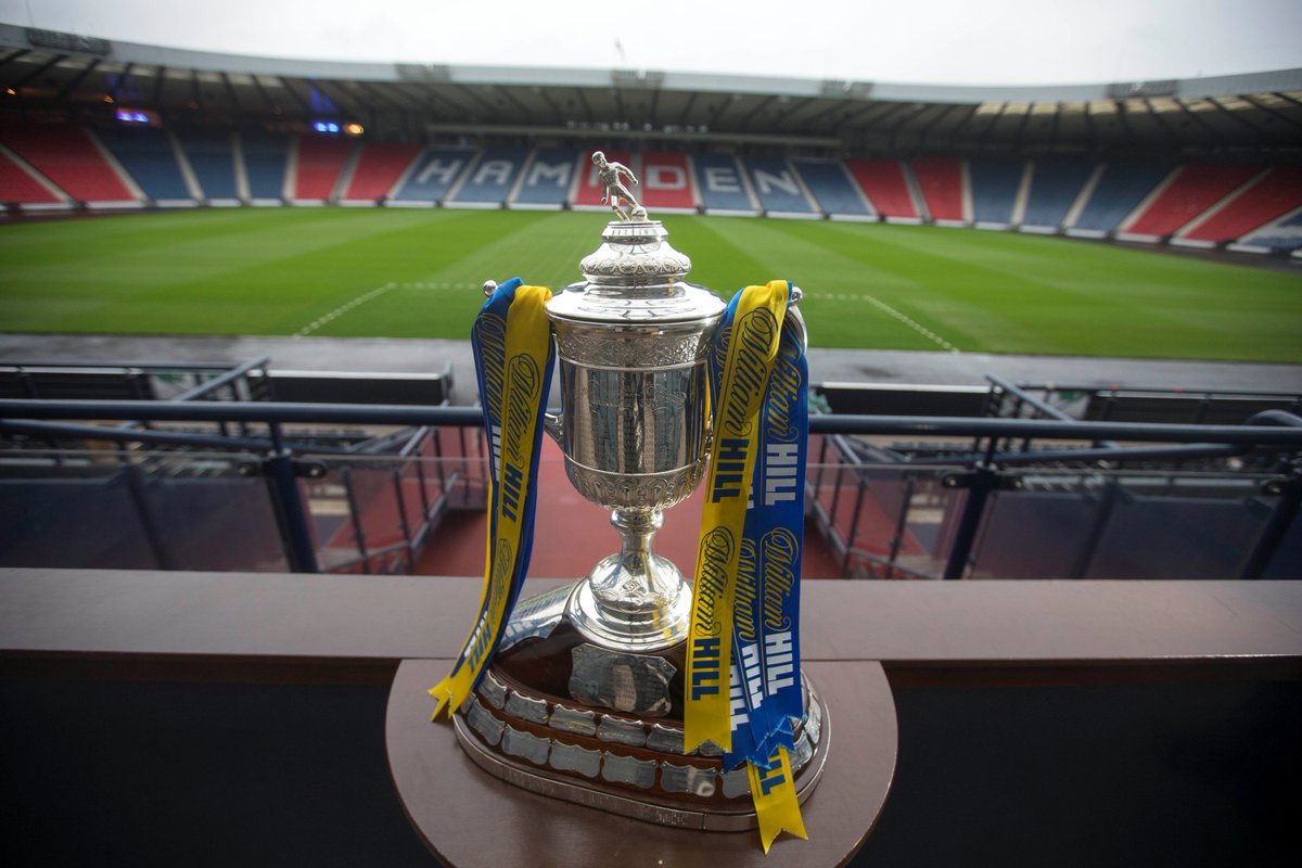 ClydeSSB's tweet photo. Scottish Cup quarter final draw...

Celtic v St Mirren
Aberdeen v Partick Thistle
Hibs/Hearts v Ayr/Clyde
Rangers v Dunfermline/Hamilton https://t.co/Kt5ygUYgjA