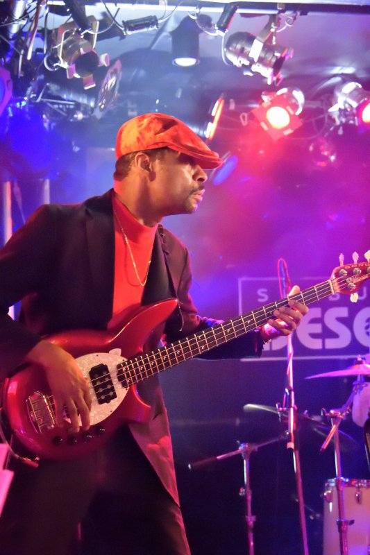 2012Saiga's tweet photo. 【ライブ情報】
アーティスト Liquidgram
日時 2月17日(金)19時30分~
場所 渋谷DESEO
料金 2500円軽食込み(D別)
Fridaynightを豪華ディナーのようにフルコースで音を楽しみませんか❔
#liquidgram
#バンドライブ https://t.co/fgeZTBWOrp