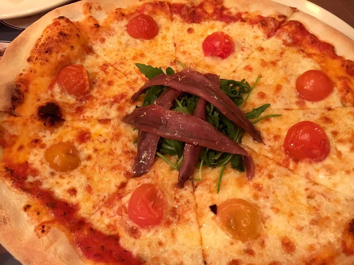 LasCosasdNiceto's tweet photo. Espectacular cena en @Ovenmozzarella en Las Tablas.  Un italiano 10 #Foodie #blogrecetas https://t.co/0Op2pgpcYb