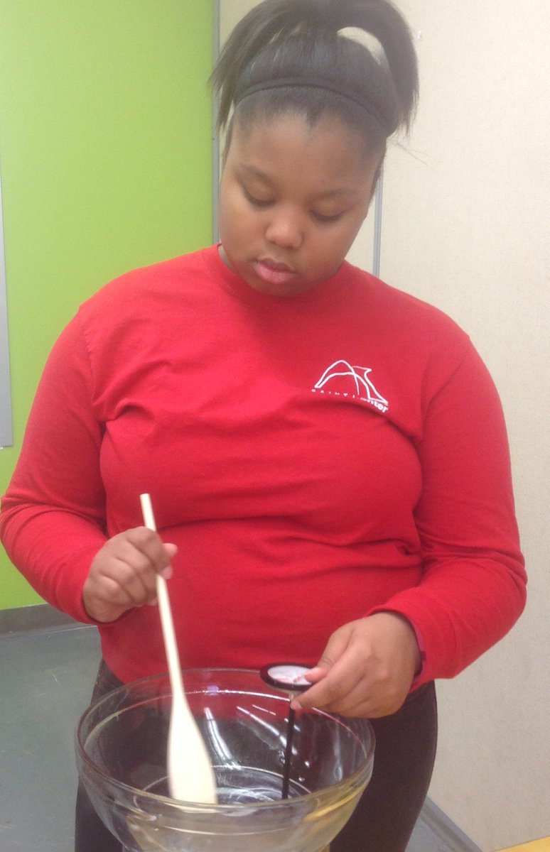 YESslsc's tweet photo. YEC teens created spring potpourri &amp; scented candles. https://t.co/ttS7Je1KX0