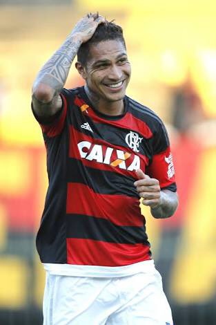 iSempreFlamengo's tweet photo. Quando o jogador tá jogando em casa e pede silêncio (?????) 

😂😂😂😂😂😂😂 https://t.co/pyphtsRJHk
