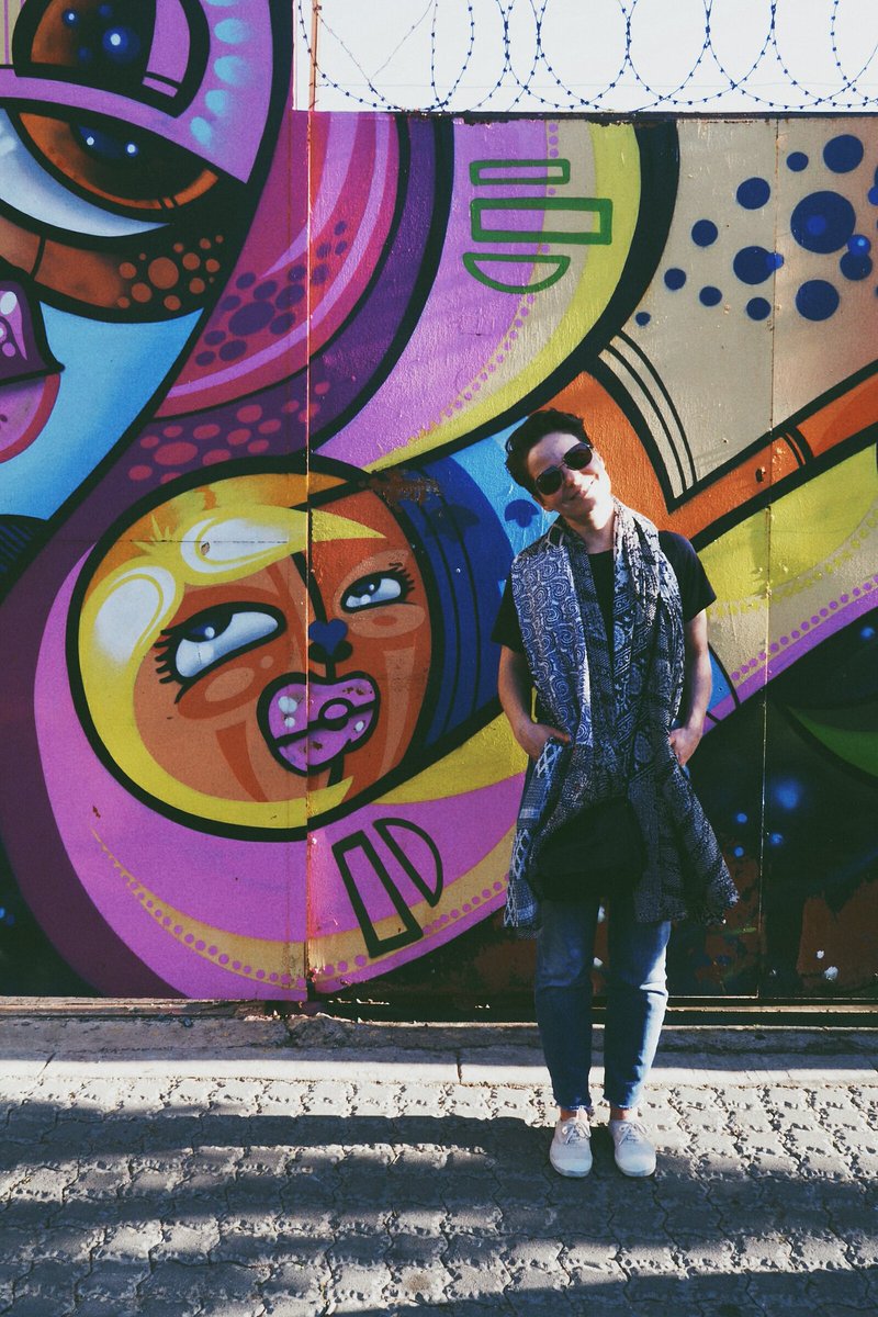 UnscramblAfrica's tweet image. @Choolips &amp;amp; @joshkisamwa on the colourful streets of Johannesburg, SA. #UnscramblingAfrica