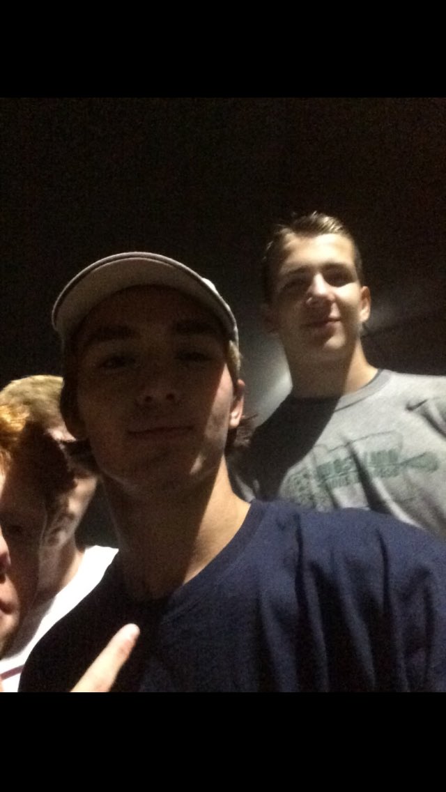 JacobParrk's tweet photo. Happy bday guy🎉🎉❤@michelonmax https://t.co/uiX2skRjG7