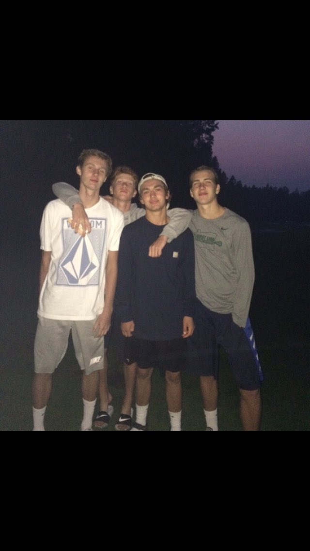 JacobParrk's tweet photo. Happy bday guy🎉🎉❤@michelonmax https://t.co/uiX2skRjG7