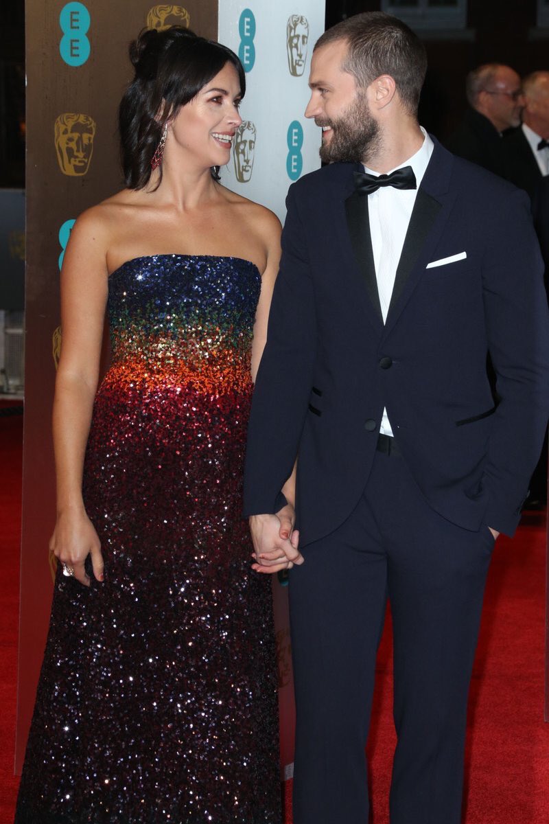 devotedtojamie's tweet photo. HOT MARRIED COUPLE ON THE RED CARPET PORN https://t.co/eqPZGD1ksS