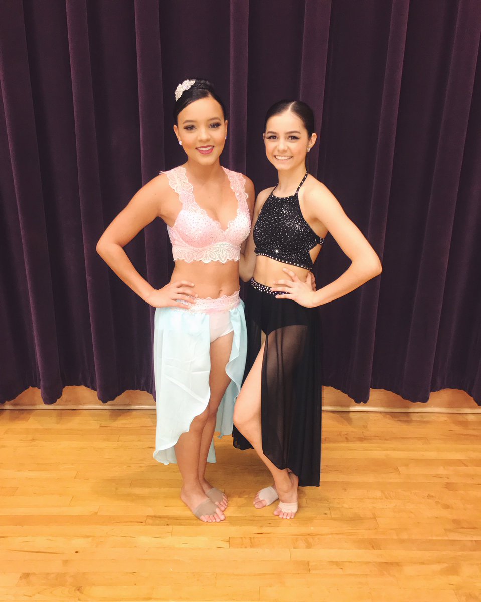 jaylinburns's tweet photo. first comp was amazing!!!!! 💜 https://t.co/11nP3zwKPG