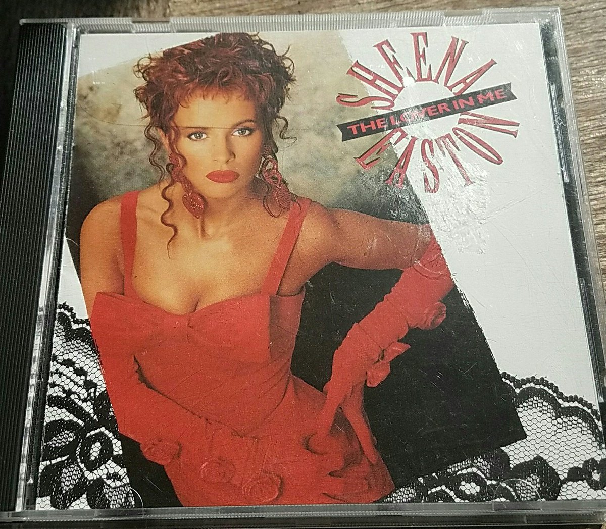 CourtneyLuhv's tweet photo. I bought this yesterday! #SheenaEaston #classic #1988 #time2jam
@Easton_Sheena https://t.co/na8rEVw0bt