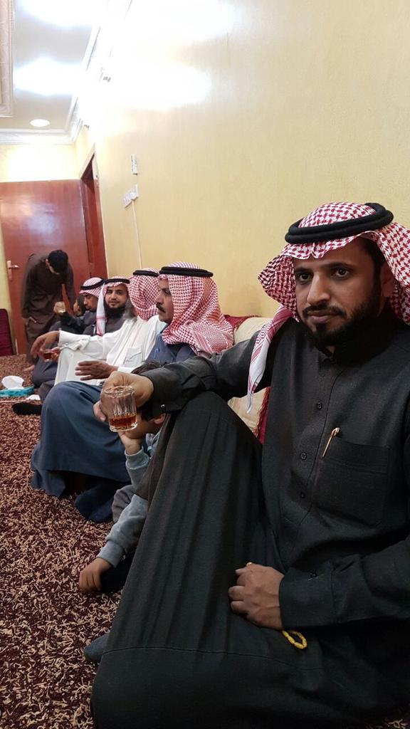 305kh305's tweet photo. لقطة من زيارة الشيخ / مويس بن عبيد الميزاني https://t.co/ymXeoWQJC7
