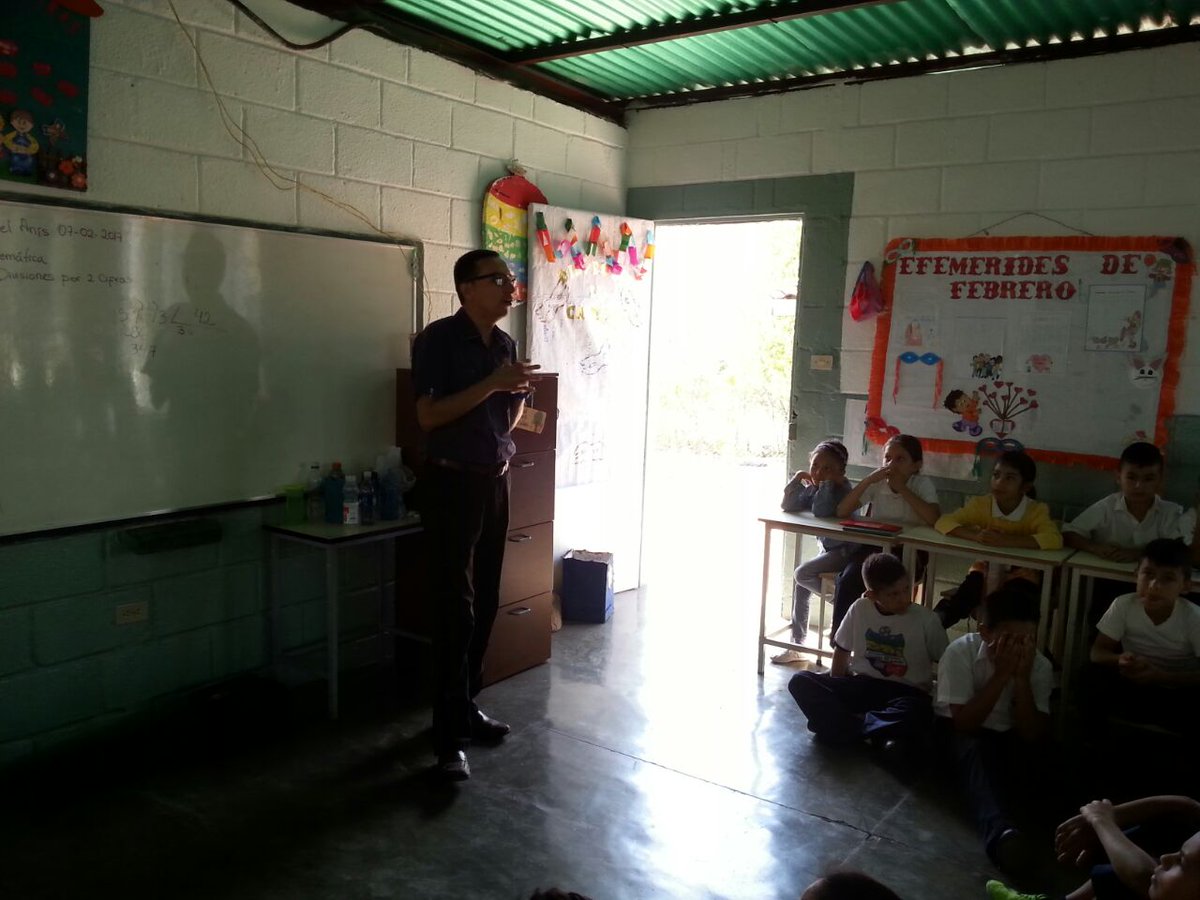 SChiguara's tweet photo. JORNADA ACADÉMICA DE DIFUSIÓN DIDÁCTICA DE LA HISTORIA DE “EL SISTEMA” Módulo "Llano El Anís" https://t.co/zVLJPkd03k