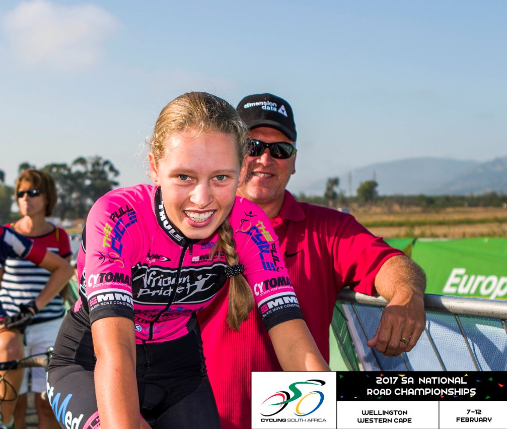 doubleST_'s tweet photo. @Cycling_SA #SAROADCHAMPS 2017 @TeamAfricaPride @MoniqueGerbers @KelseyVanSchoor #sports #photography @CSAWomen https://t.co/UKORAQr1Pa