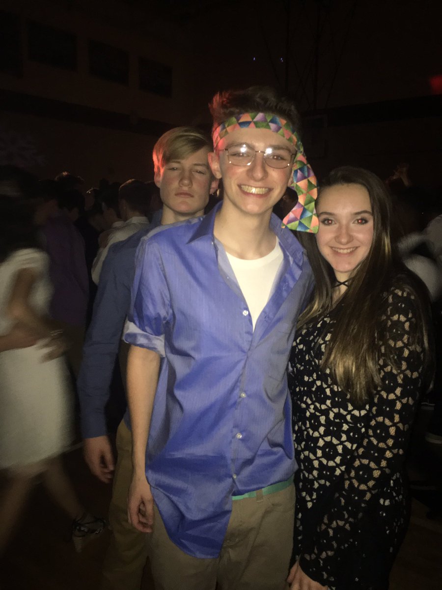 Dinansaur's tweet photo. A night to remember #chswinterball https://t.co/nsADB3ZWSm