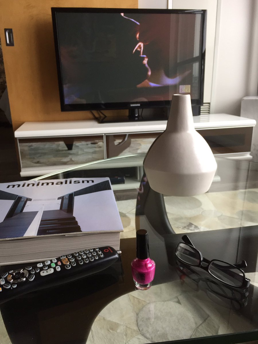 PhilSkala's tweet photo. Just when I thought I couldn't get any gayer, I find myself painting my nails watching GHOST. Get ready for PHYLLIS!! https://t.co/IfkHNQvWxR