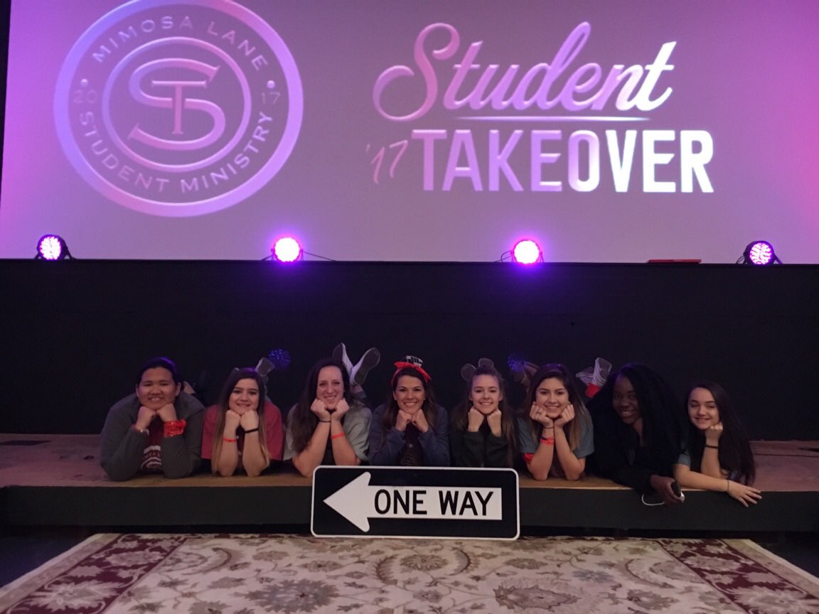 galediandie's tweet photo. Super grateful for this weekend and the great people I got to share it with #1way2live 💓
@AmberESmith17 @Allison_VBgirl https://t.co/V0fJy9z96V