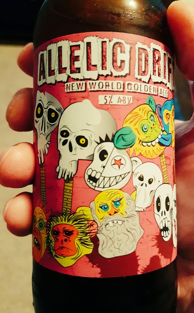 richwillis43's tweet photo. One of the best beer I've had from @Flavourly. Great job @PandaFrogBeers delicious beer I need to buy more #tweetmybeer 🍺🍺🍺 https://t.co/MI0idFGgHD