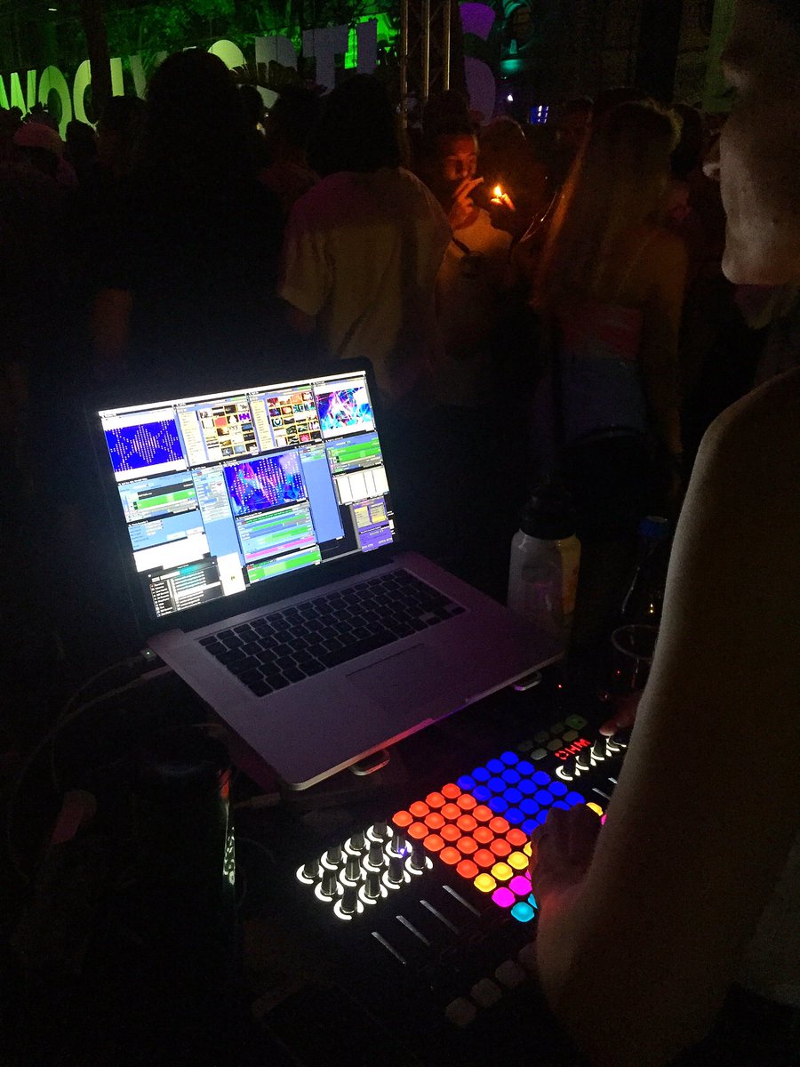 MrSakitumi's tweet photo. Its @the_grrrl holding down the visuals for the Terrace floor at @CTEMF with her #OhmRGB and #VDMX @lividindustry https://t.co/SPw8yM1Oen