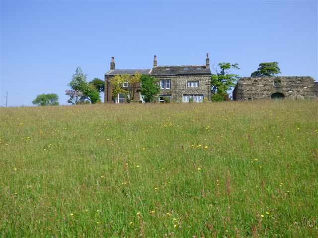 ElmetFarmhouse's tweet photo. @BBCCountryfile Lazy days in the country! Be inspired @ElmetFarmhouse holiday let #YorkshireDales Finalist #WRA2016 https://t.co/i3NT5zxFzE https://t.co/JILE88rvzi