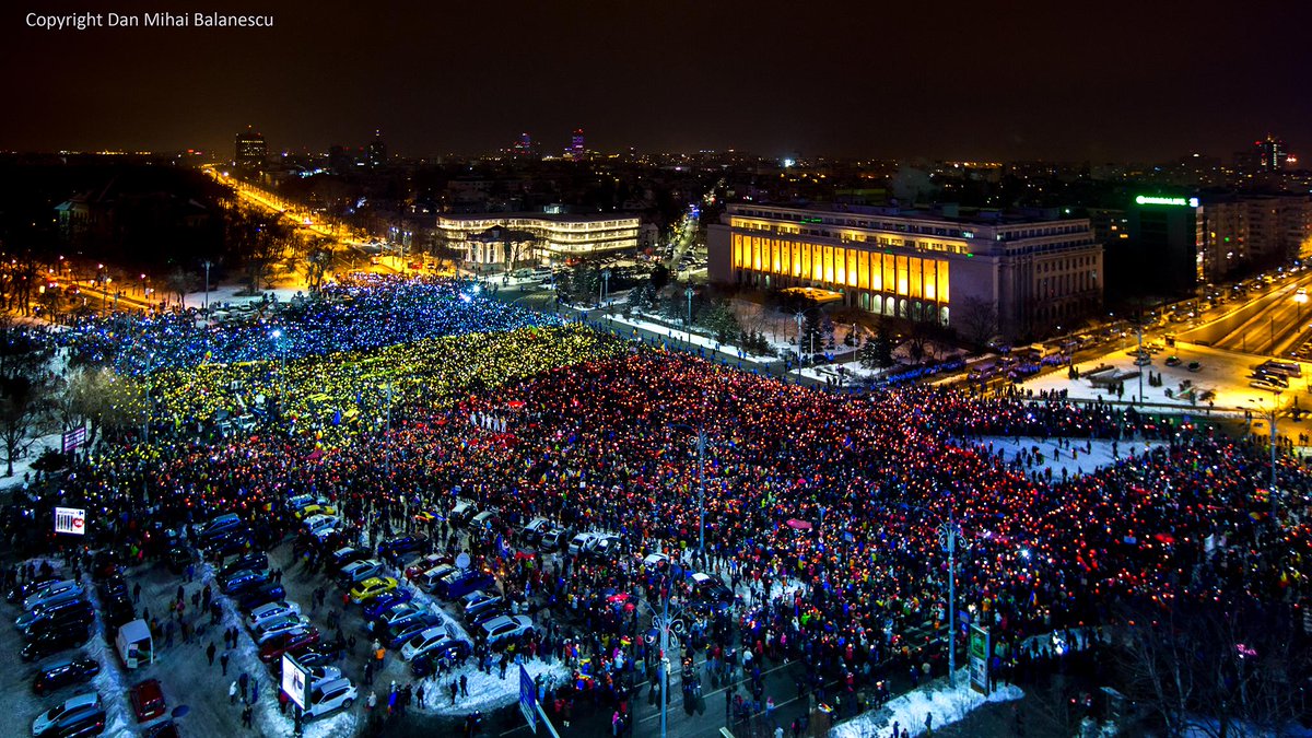 plishu's tweet photo. Romanian Human Flag! (at -7 C, METAR LRBS) (c) Dan Mihai Balanescu https://t.co/Mb4dqAZNXj