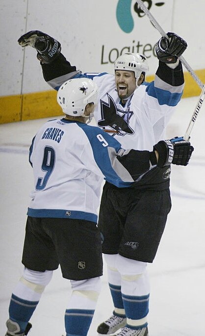 Happy 45th Birthday to alumni forward and captain Owen Nolan! 