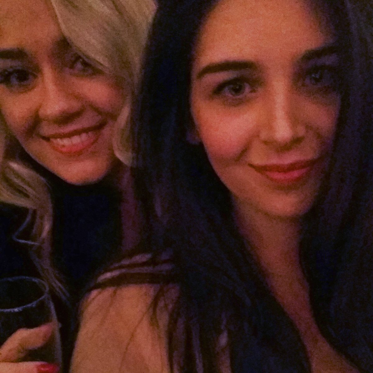 Met the gorgeous talented <a href="/HayleyEccles_/">Hayley Eccles</a> from #TheVoice last night <a href="/conviviochester/">CONVIVIO</a> what a fab night! ✌ #TeamWill