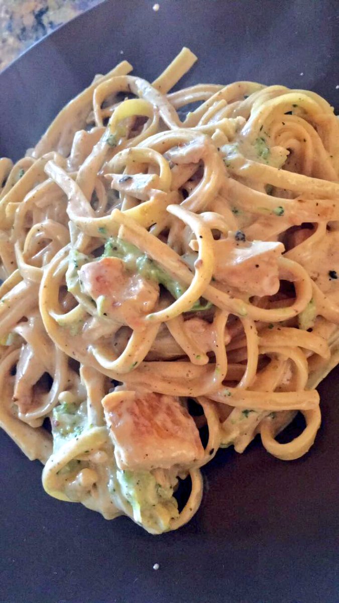 69thWardAld's tweet photo. Steaming hawt aka I have to wait to eat it. π #annoying #chefriley https://t.co/zj7jxdQfm3