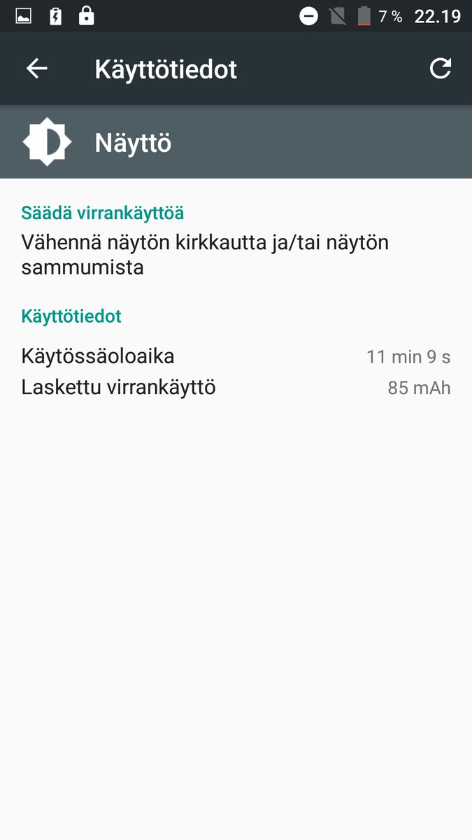 Eerzan1's tweet photo. Oho. Aika nopeasti kuluu Doogee Shoot 1:n akku vain hyllyllä lojuessa. 😂😂 #Doogee #Shoot1 https://t.co/8boEno3p7g