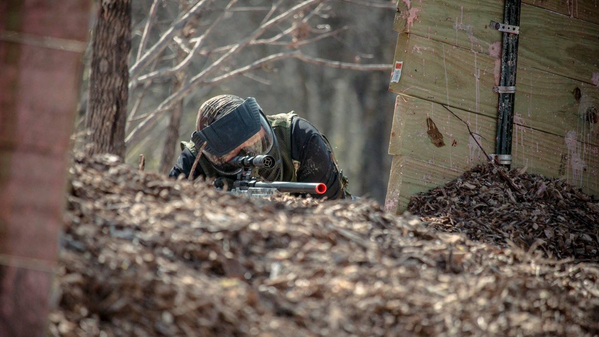 Paintballs's tweet photo. We are already sighting in next the weekend. #airsoft #weekendfun #sniper #paintball #whatdidyoudothisweekend #fortworth #funontherunpb https://t.co/U76LbUW1MV
