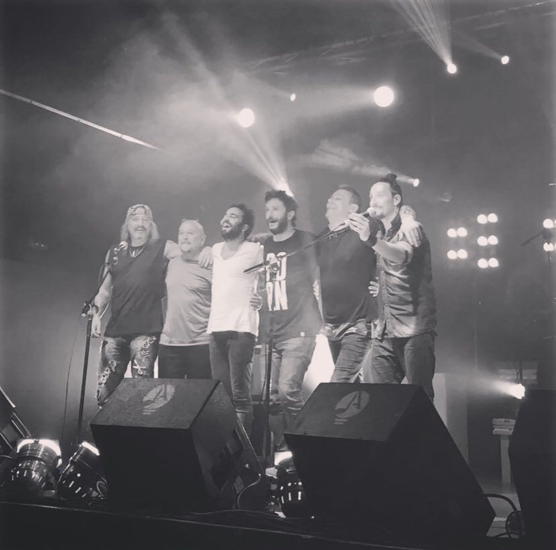 ⚡💀💀⚡Estricnina y Los Murciélagos.
El huracán Rock que arrasa por donde pasa.
*Proximo cataclismo en BILBAO.
Entradas ticketea.com/entradas-conci…