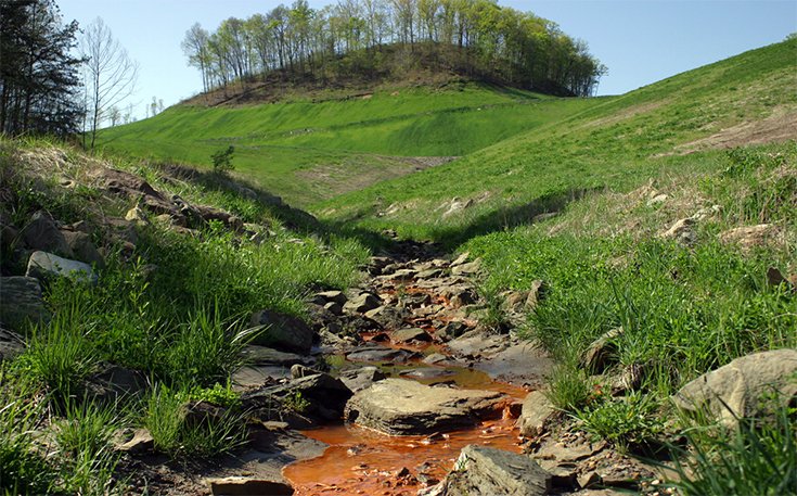 ecolawyers's tweet photo. Goodbye, Stream Protection Rule: https://t.co/shtajNHeCb via @SierraClub https://t.co/cTfgri3GAb