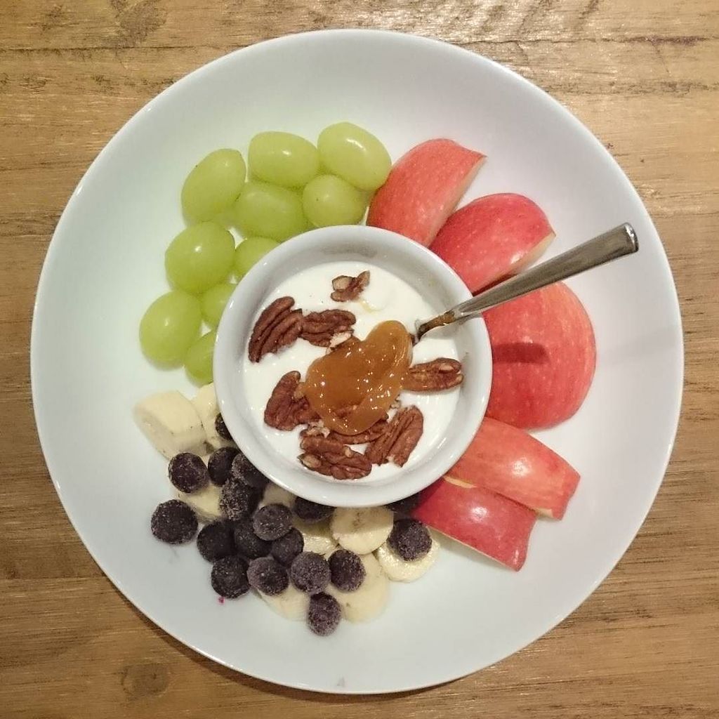 PapaPaddock's tweet photo. Nor much of a dinner but all I was in the mood for.

Little man asleep, house in order, ti… https://t.co/ObPlEymJ3V https://t.co/NPd1J3Yqoo