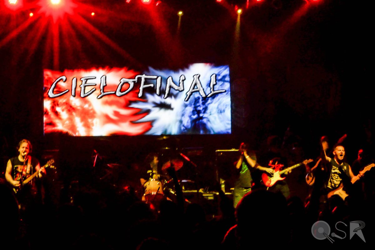 qsrarg's tweet photo. #Adelanto #Cobertura #QSR #Nagual #CieloFinal en #TeatroFlores 11 #Febrero 2017 Más: https://t.co/v6jTD7DVx7
PH: @NinfaNereida para #QSR https://t.co/6Ecyp2vt0g