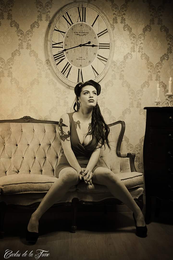 AGMake_up's tweet photo. Pinup session. #makeup #makeupartist #pinupmakeup #pinupgirlstyle #faketattoos https://t.co/5vjVdDonlr