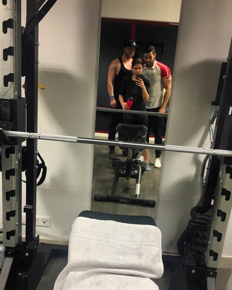 manais83's tweet photo. #myteam #oklm #fitboy #fitgirl #nofilter #deter #diet https://t.co/OMefd36y9R