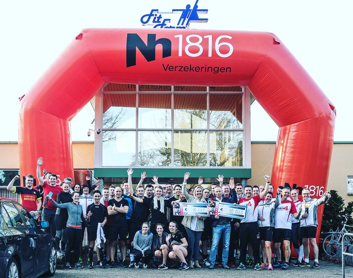 TeamEnscheDAY's tweet image. Soms zegt een foto meer dan 1.000 woorden 💪🏼🚴🏾🚴🏼‍♀️ @Nh1816 @DOSWK #roparun26