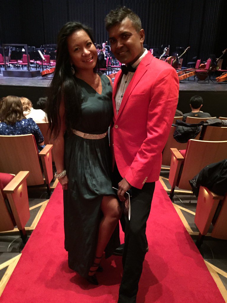 20YS's tweet photo. BRAVA! BRAVA! #BeijingSymphony Orchestra joins the @OttawaSymphony today @CanadasNAC! ❤️ https://t.co/ATLbQ2JBzU https://t.co/ukcAOMmFpK