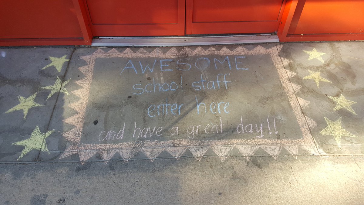 GiralangPrimary's tweet photo. What a lovely way to start week 3! #thoughtful #kidsmatter #teachersmatter #caringcooperationcourtesy https://t.co/63kfKs5tJU