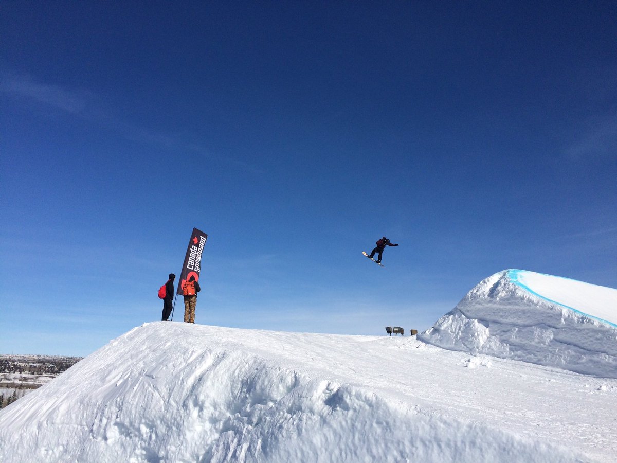 Weekend replay of #Airnation Slopestyle at <a href="/WinSportCanada/">WinSport</a> w @ShawTVCalgary m.youtube.com/watch?v=-wxIYQ…