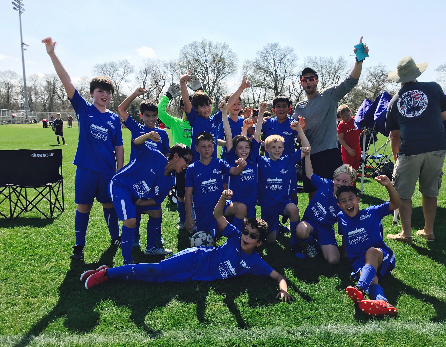 AHFCBoysCentral on Twitter: "Congrats to 06 Blue/Black C for ending the