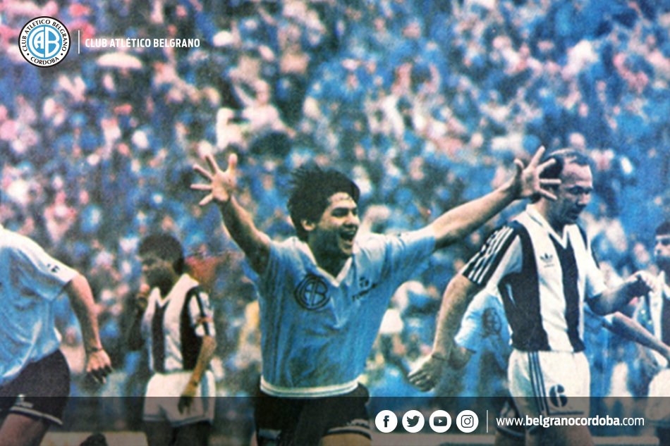 Belgrano's tweet photo. 🎂 #ElPirataCumpleañero | Hoy celebra sus 48 años Gustavo Spallina, ex delantero de #Belgrano. 214 PJ, 52 goles. #FelizCumpleTano! https://t.co/MCG0Rljlip
