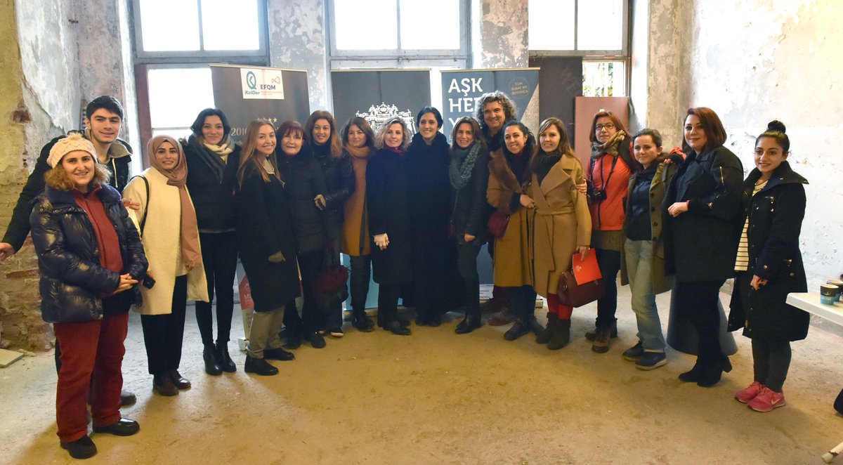 Bir başka güzel kalp Hatice Gökçe ile başladı sohbetlerimiz. Aşk ile çalışan, aşk ile konuşan, inanan Gökçe bize yepyeni ufuklar açtı.