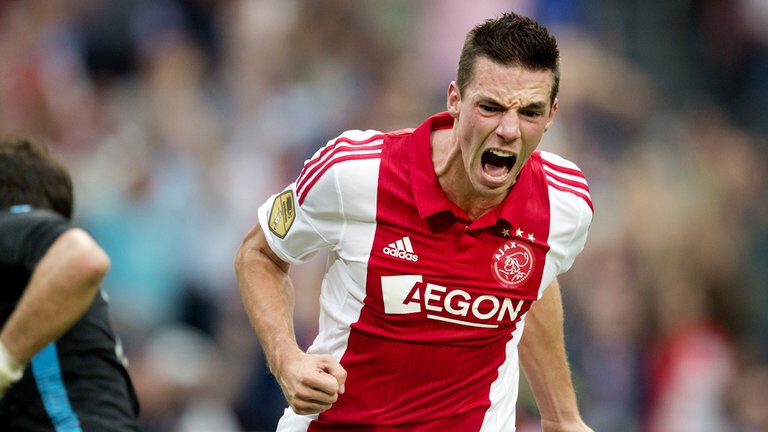 "Het ligt helemaal aan onszelf. Wij moeten alles winnen en dat betekent dat je ook van #Feyenoord wint. Daar kunnen ze nerveus van worden."