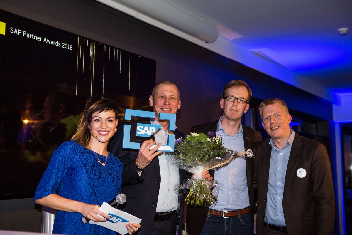 delaware_apac's tweet photo. #delaware named SAP VAR Partner of the year 2016 for Cloud and On Premise! #award #sapclouderp #s4hana #proud https://t.co/mv1TrmqQVw