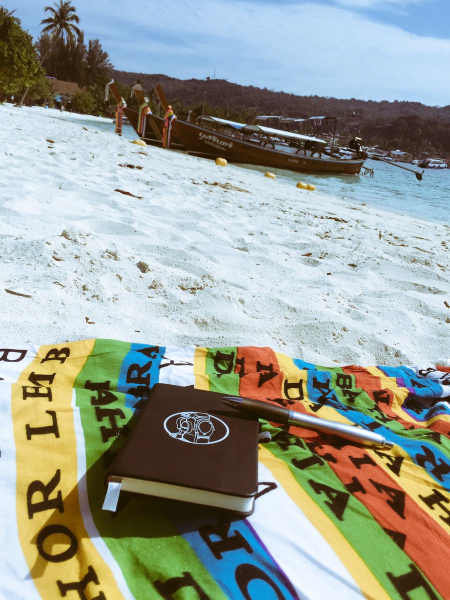 ProPackerLtd's tweet photo. Pro Packer on tour
#kohphiphi #thailand #travelling #backpacking #gapyear #propacker

Essential Backpacking Kit at 
https://t.co/EsN6fGKO9W https://t.co/uHNnAa2Olr