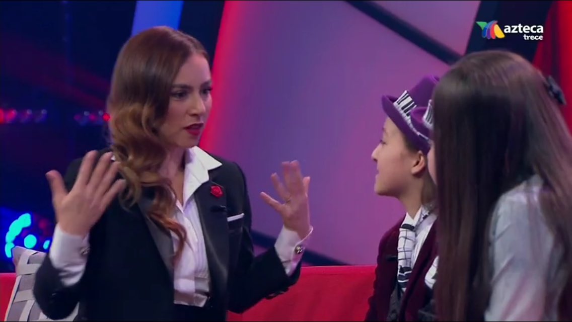 CLizaldiFans's tweet photo. @ClaudiaLizaldi Así se ve mi felicidad cada domingo, ya viéndote en #GrandesChicosMX. Te quiero y admiro muchísimo!!! https://t.co/HlXmeugFyY