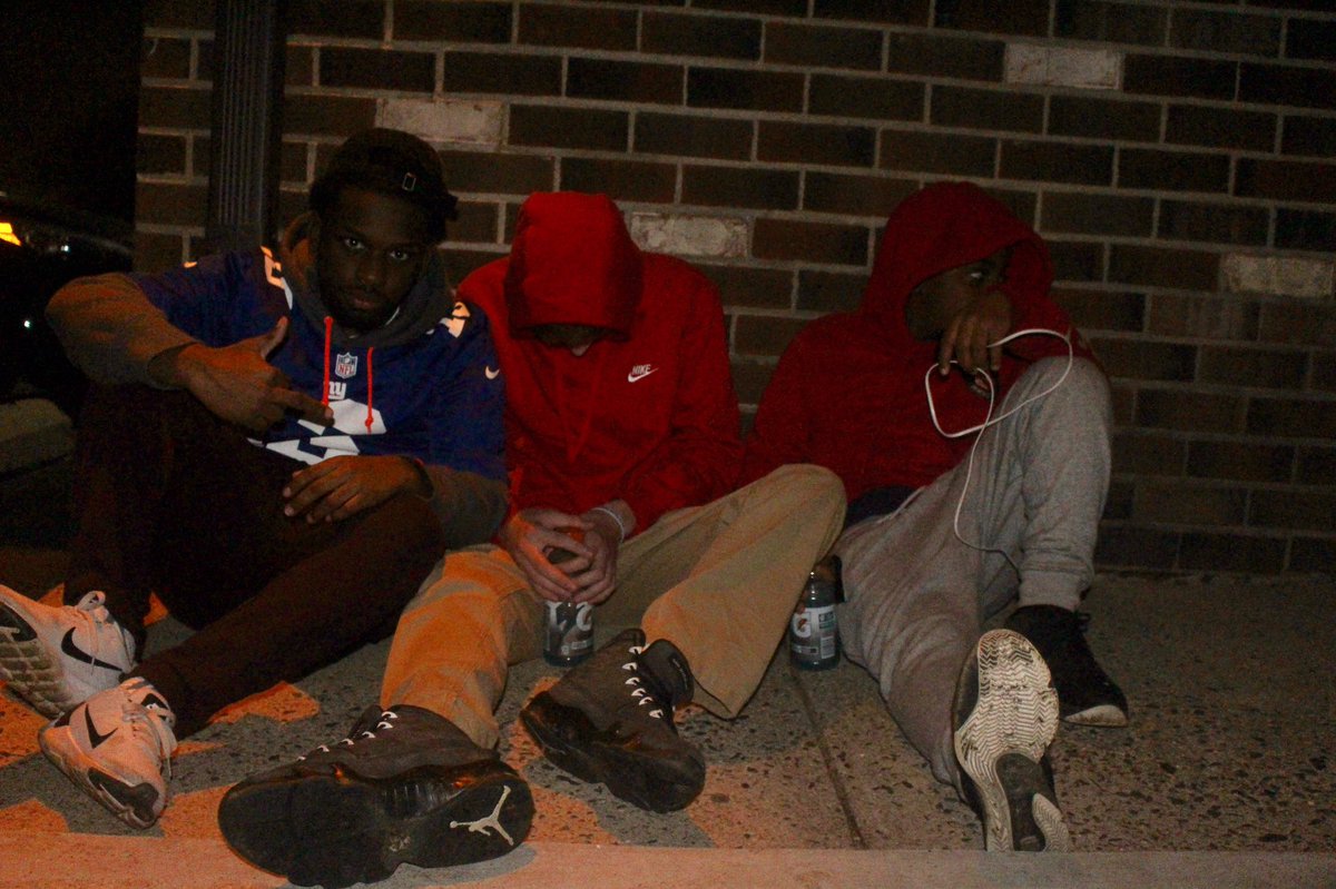 Mir Mir still looks 30 and darrell still acts 5 years old than he is